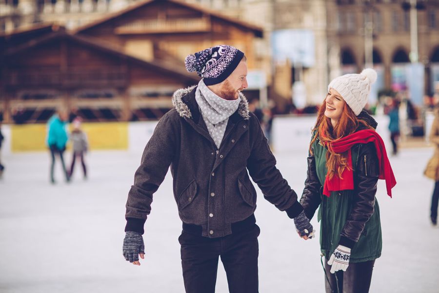 Patinar sobre hielo el Día de San Valentín